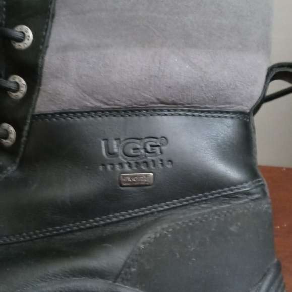 Waterproof UGG BOOTS - Picture 6 of 8